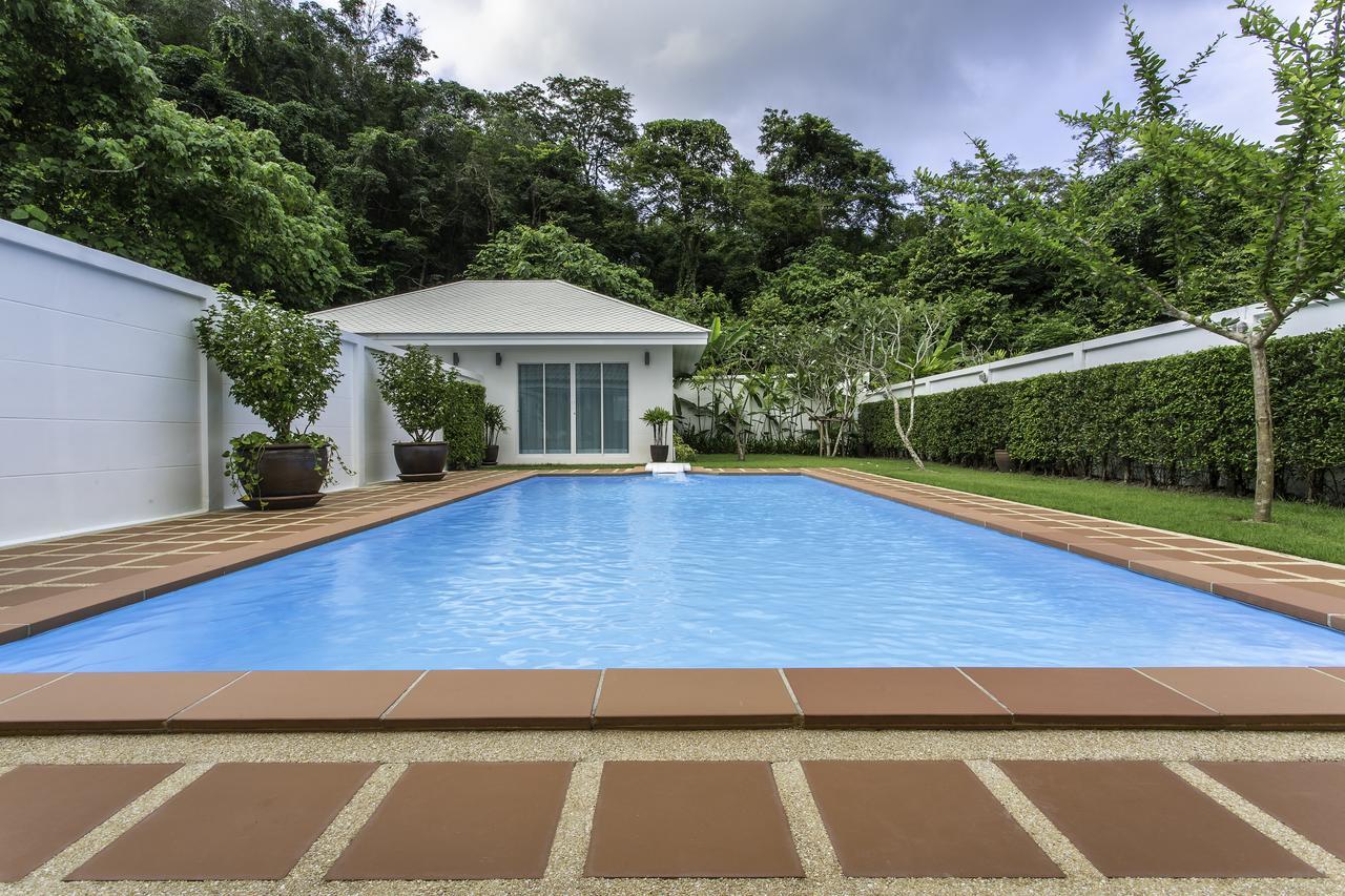 Baan Promphun Pool Villa by BV Si Sunthon Bagian luar foto