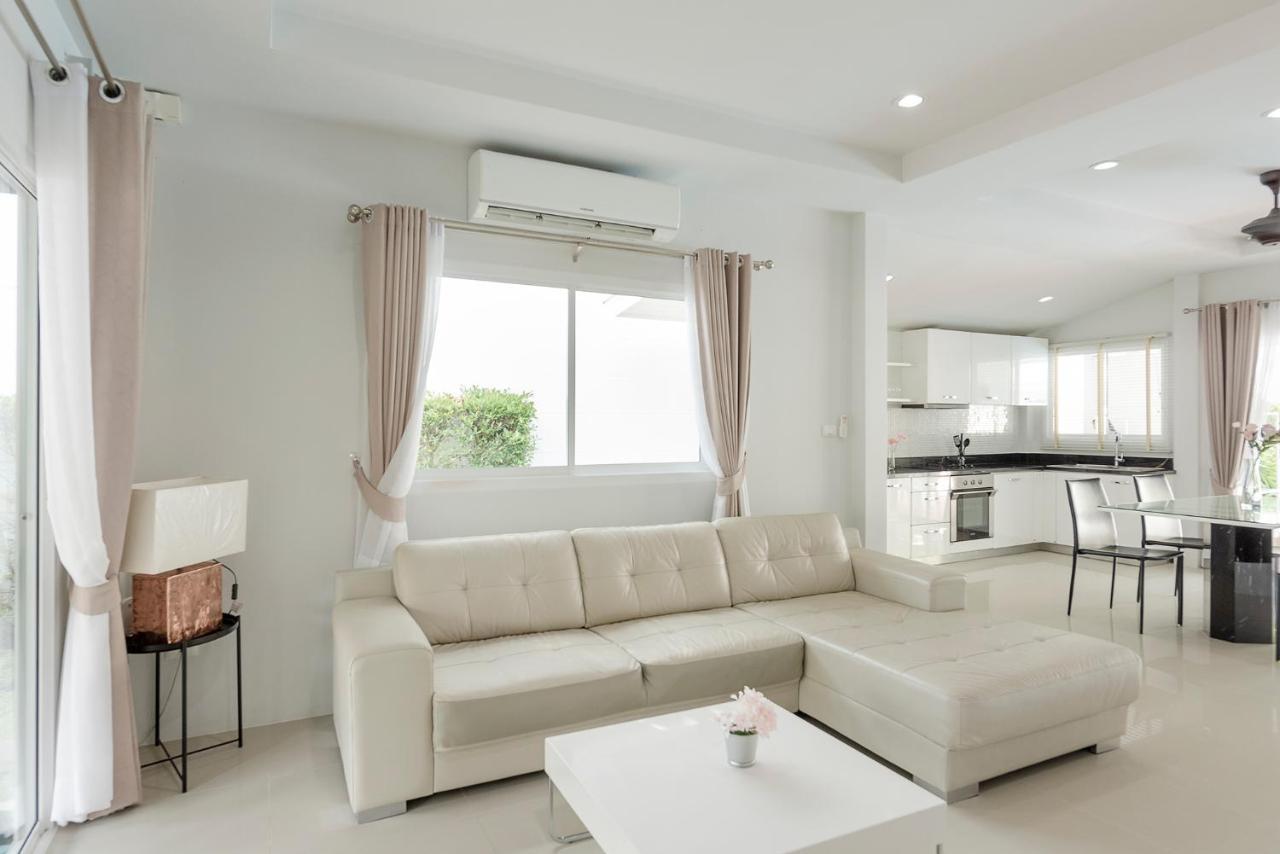 Baan Promphun Pool Villa by BV Si Sunthon Bagian luar foto
