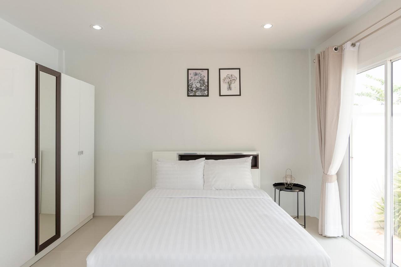 Baan Promphun Pool Villa by BV Si Sunthon Bagian luar foto